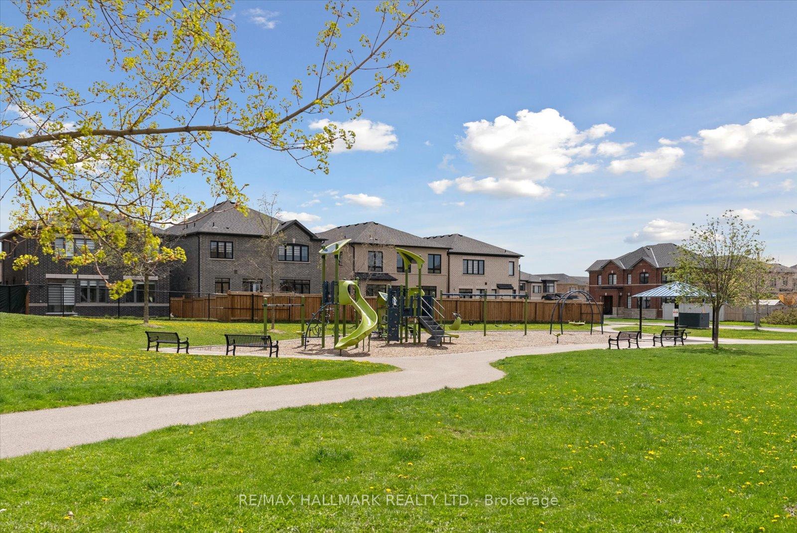 37 Maplebank Crescent, Whitchurch-Stouffville