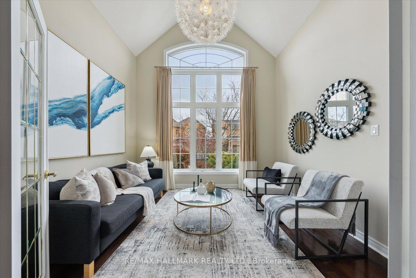 37 Maplebank Crescent, Whitchurch-Stouffville