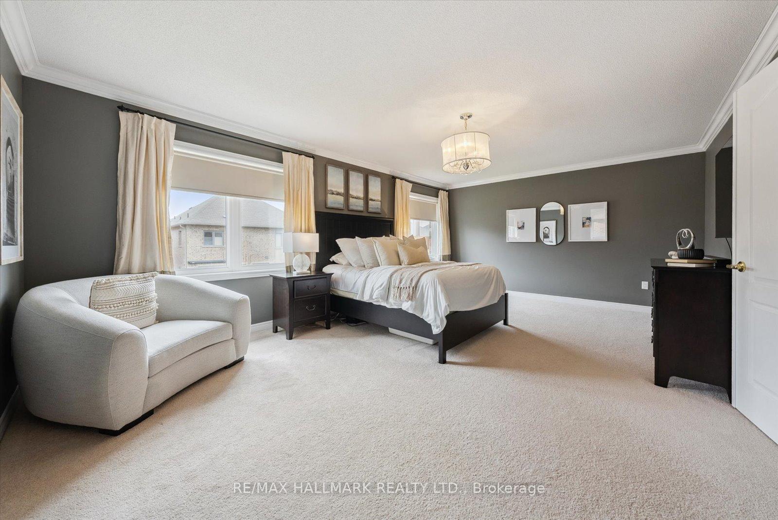 37 Maplebank Crescent, Whitchurch-Stouffville