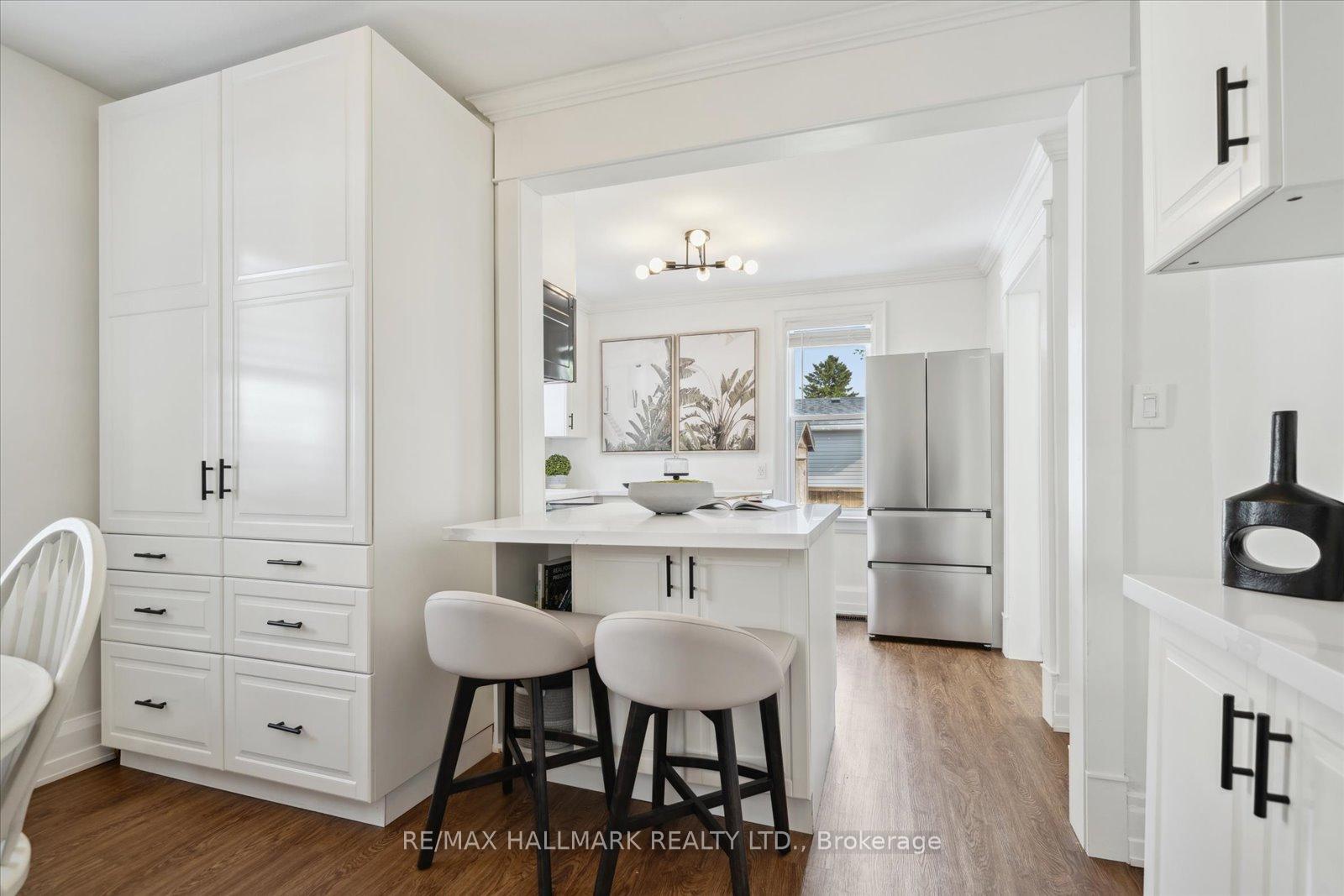 6499 Main Street, Whitchurch-Stouffville