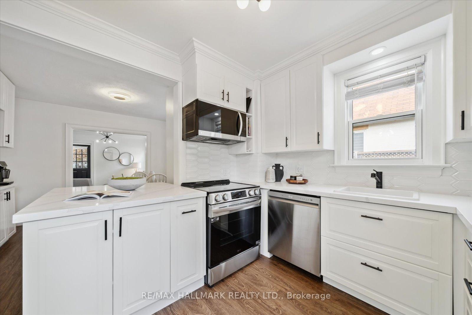 6499 Main Street, Whitchurch-Stouffville