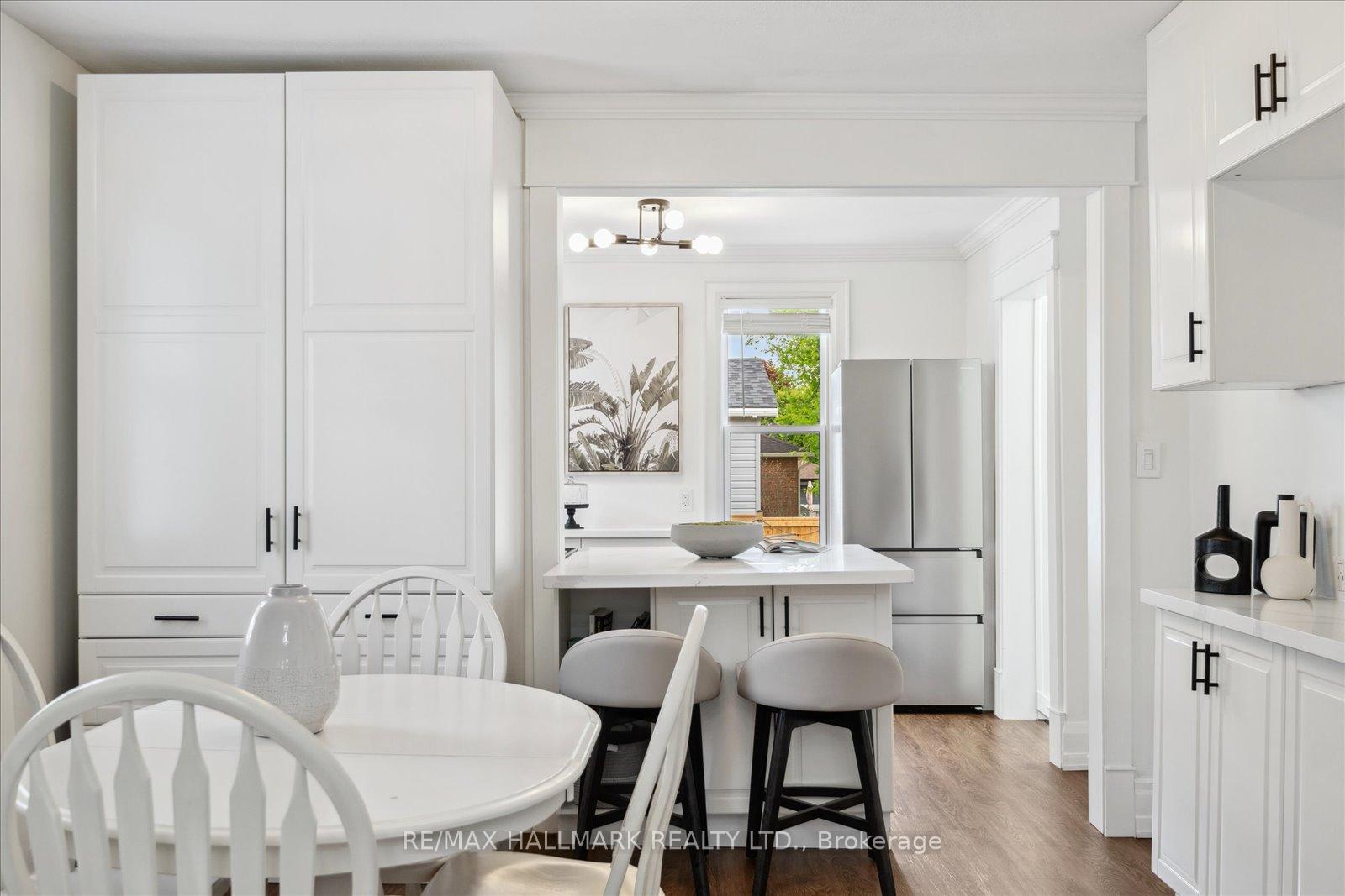 6499 Main Street, Whitchurch-Stouffville