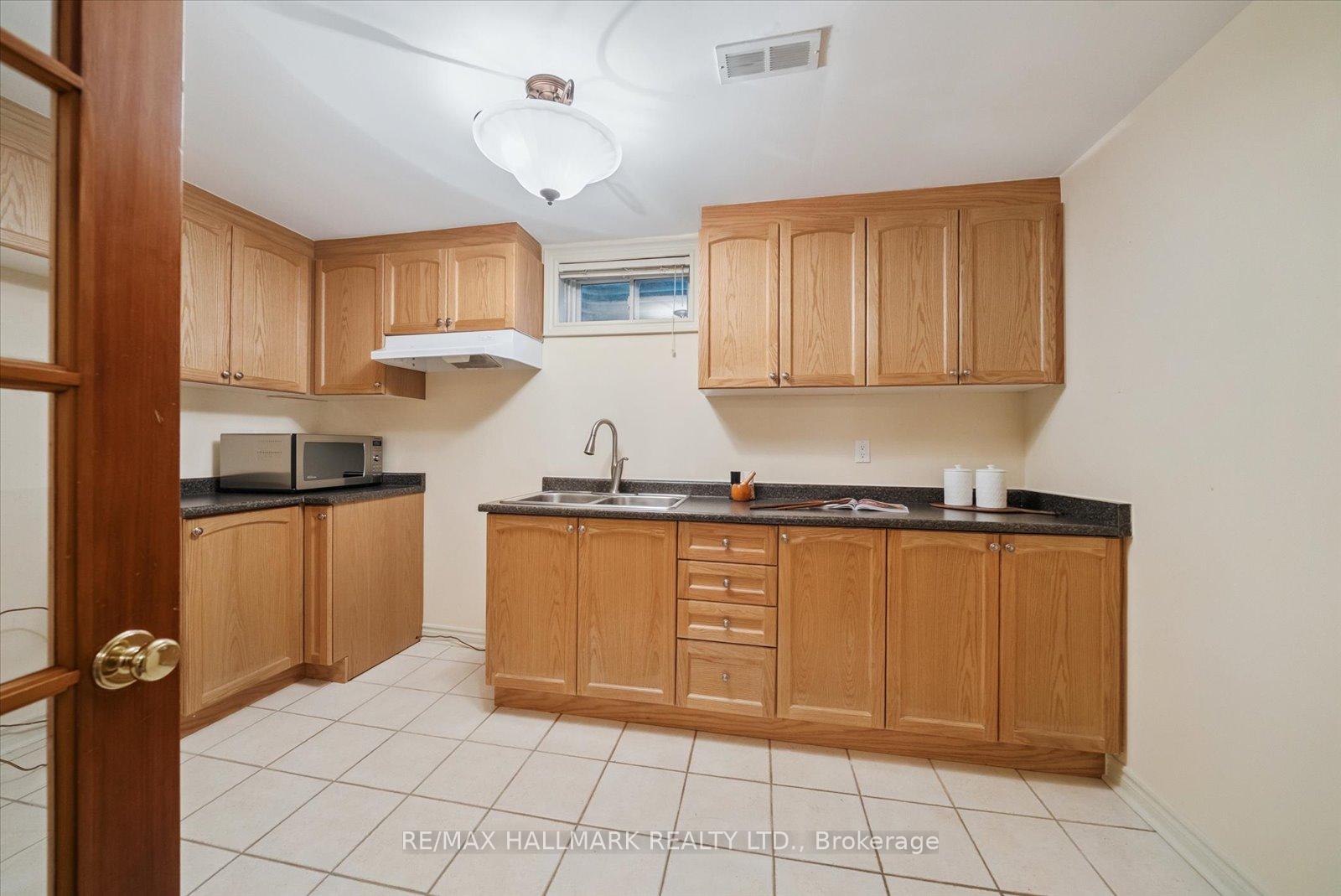 140 Reeve Drive