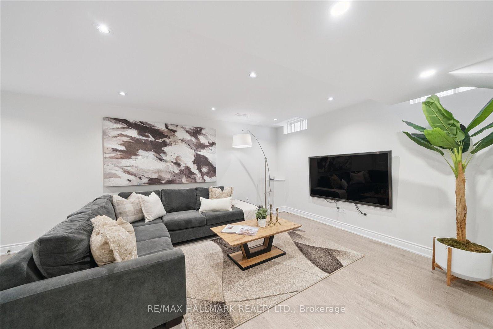 91 Wilf Morden Road, Whitchurch-Stouffville