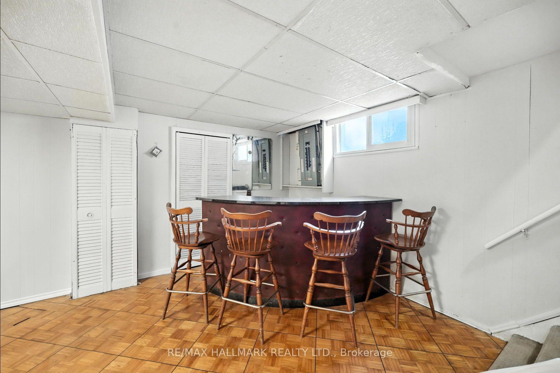 2975 Weston Road, Toronto W05