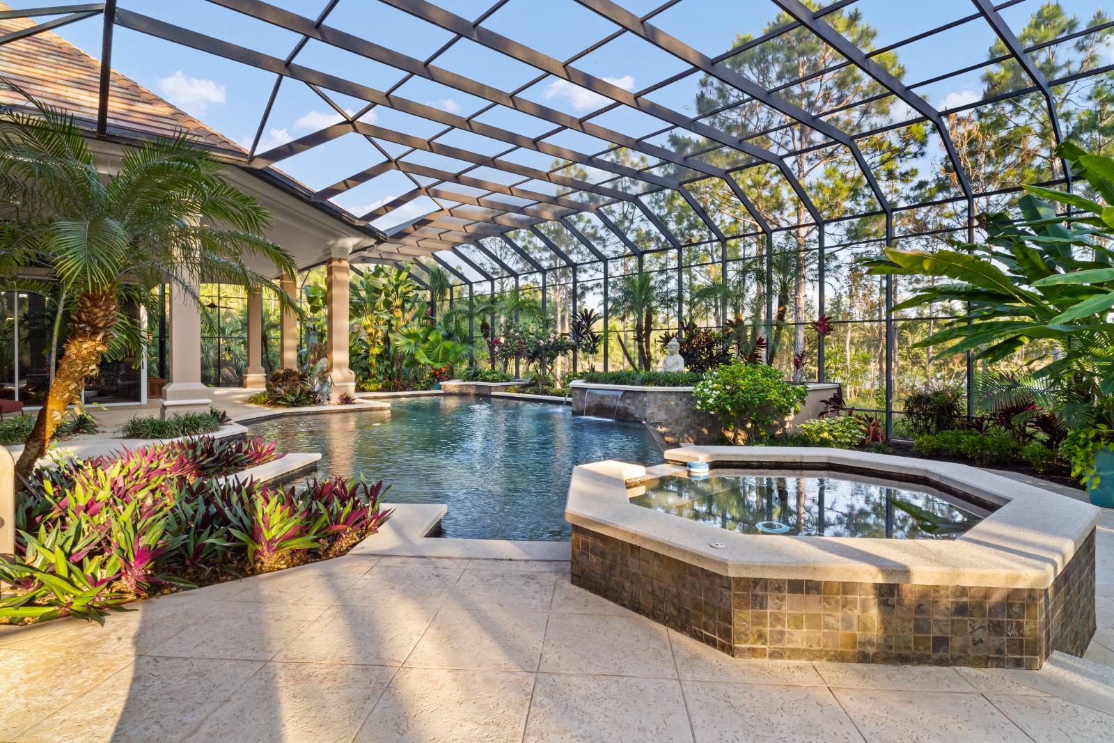 4457 Club Estates Dr