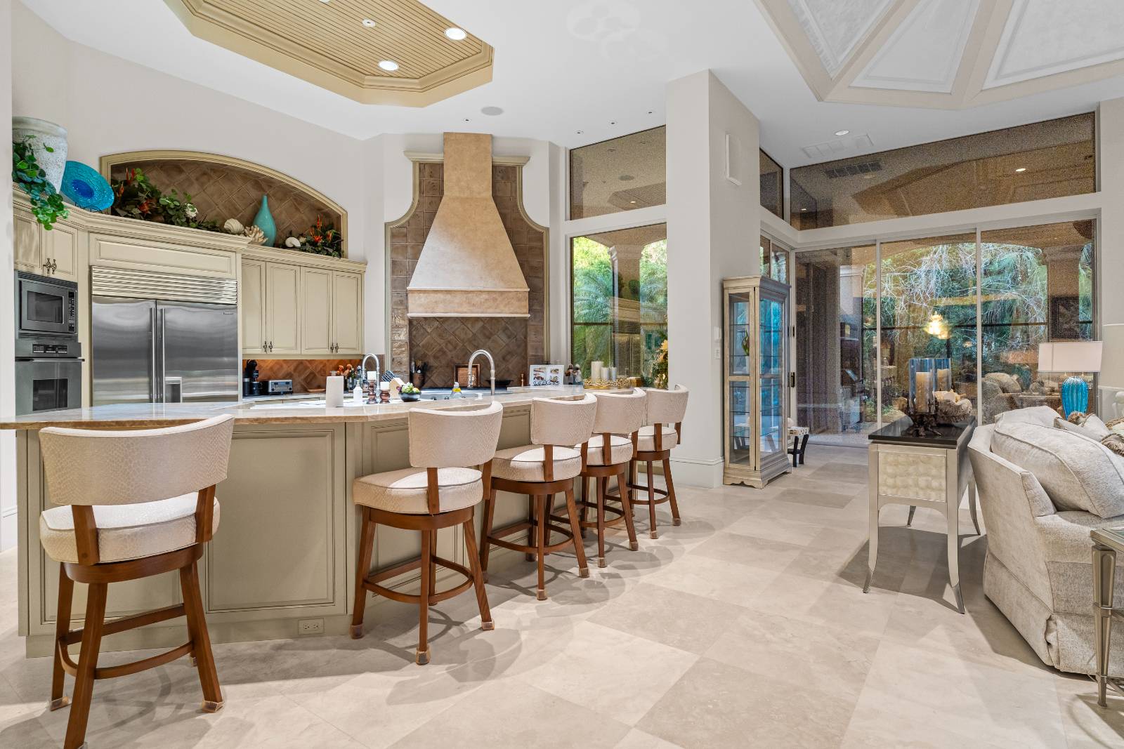 4457 Club Estates Dr