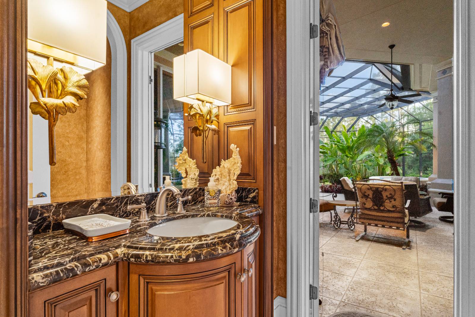 4457 Club Estates Dr