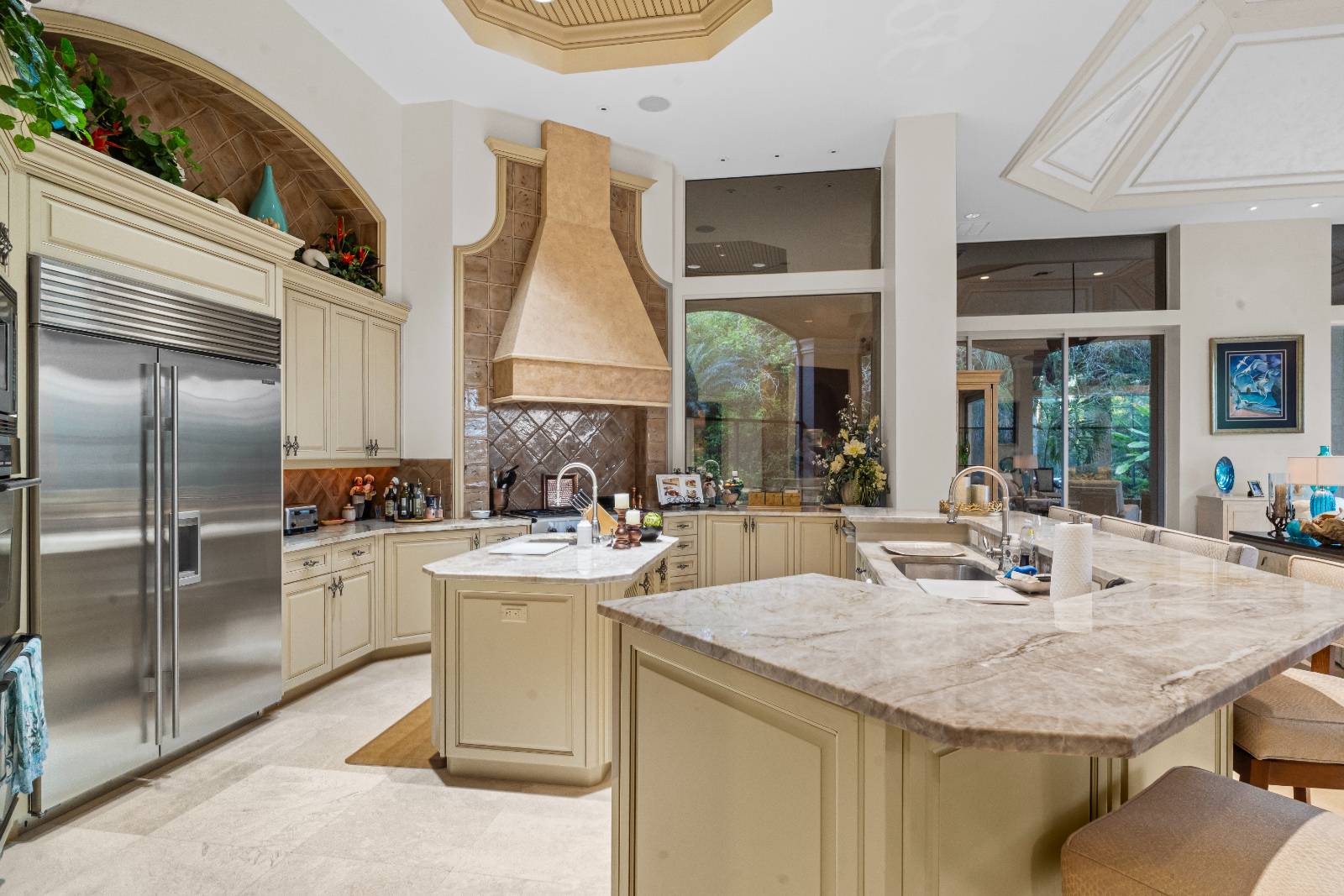 4457 Club Estates Dr
