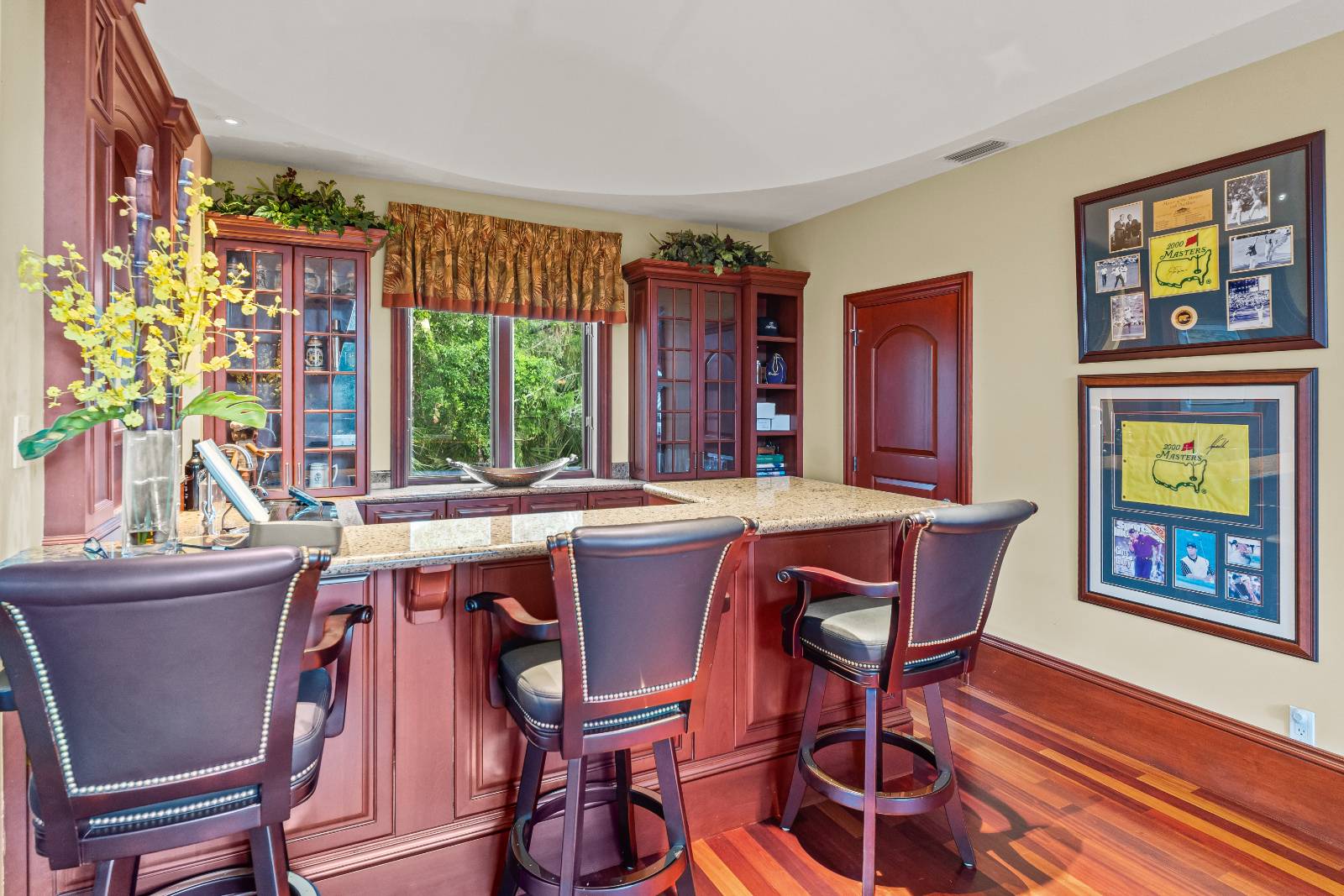 4457 Club Estates Dr