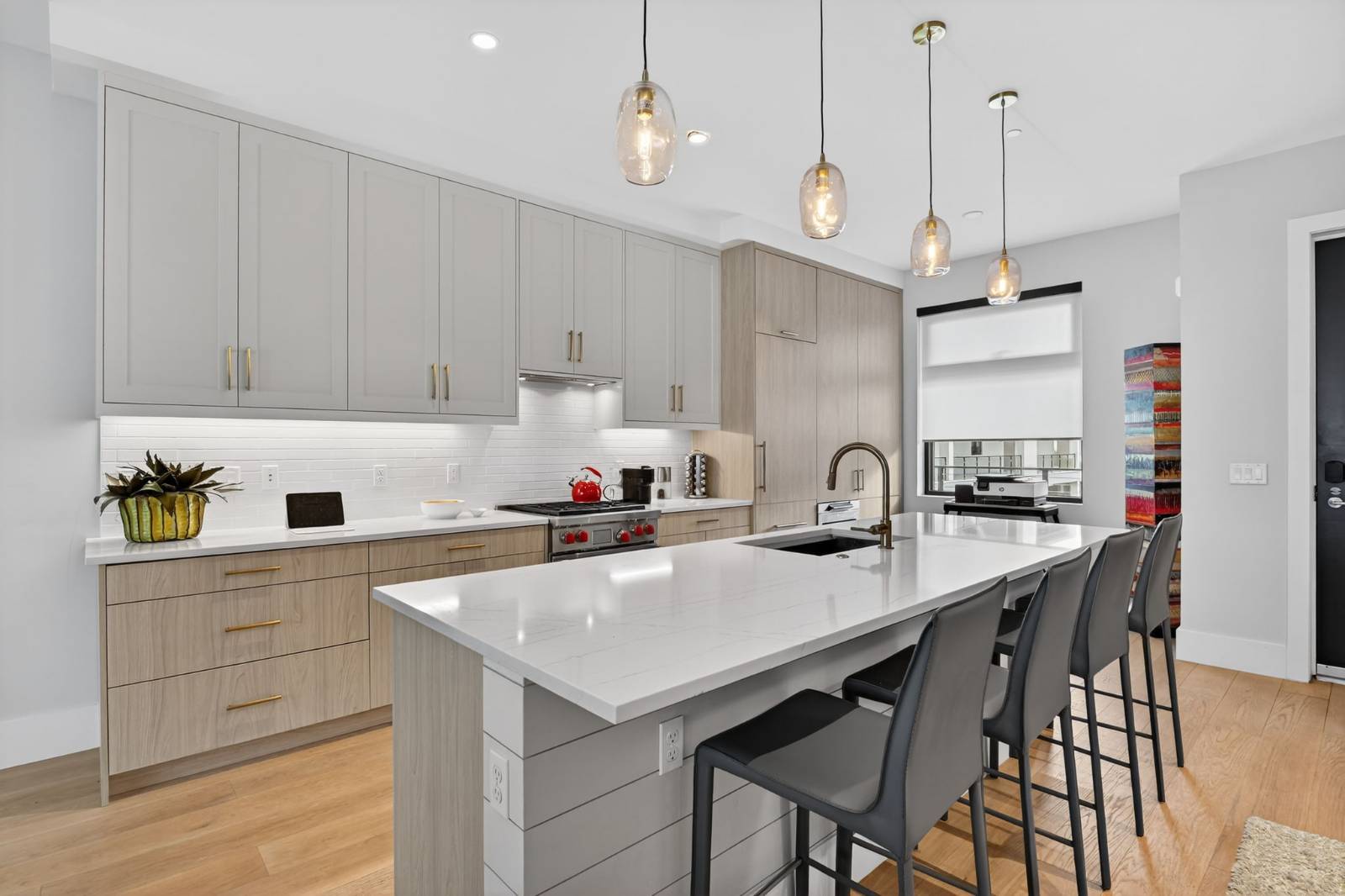 850 Central, #208