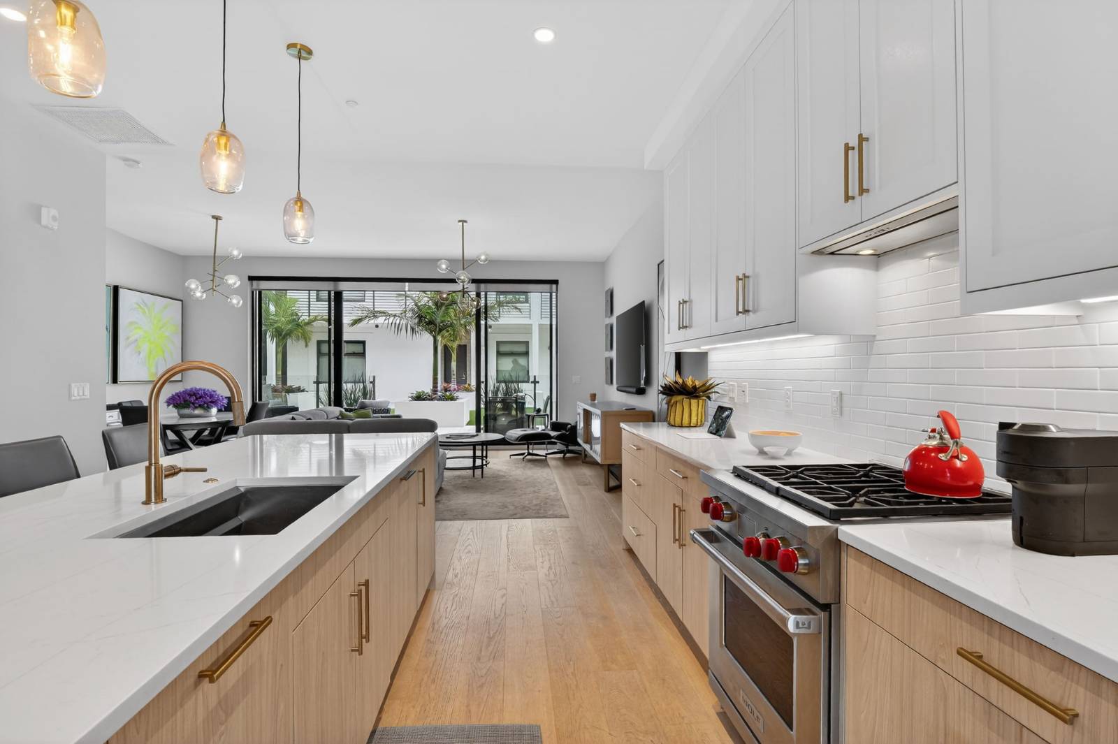850 Central, #208