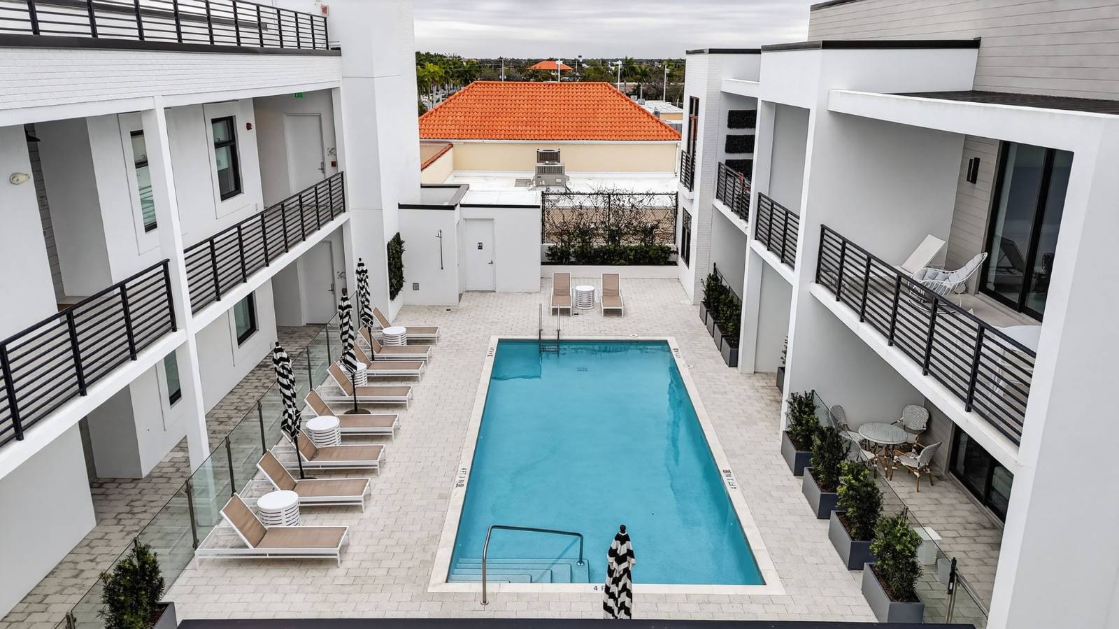850 Central, #208