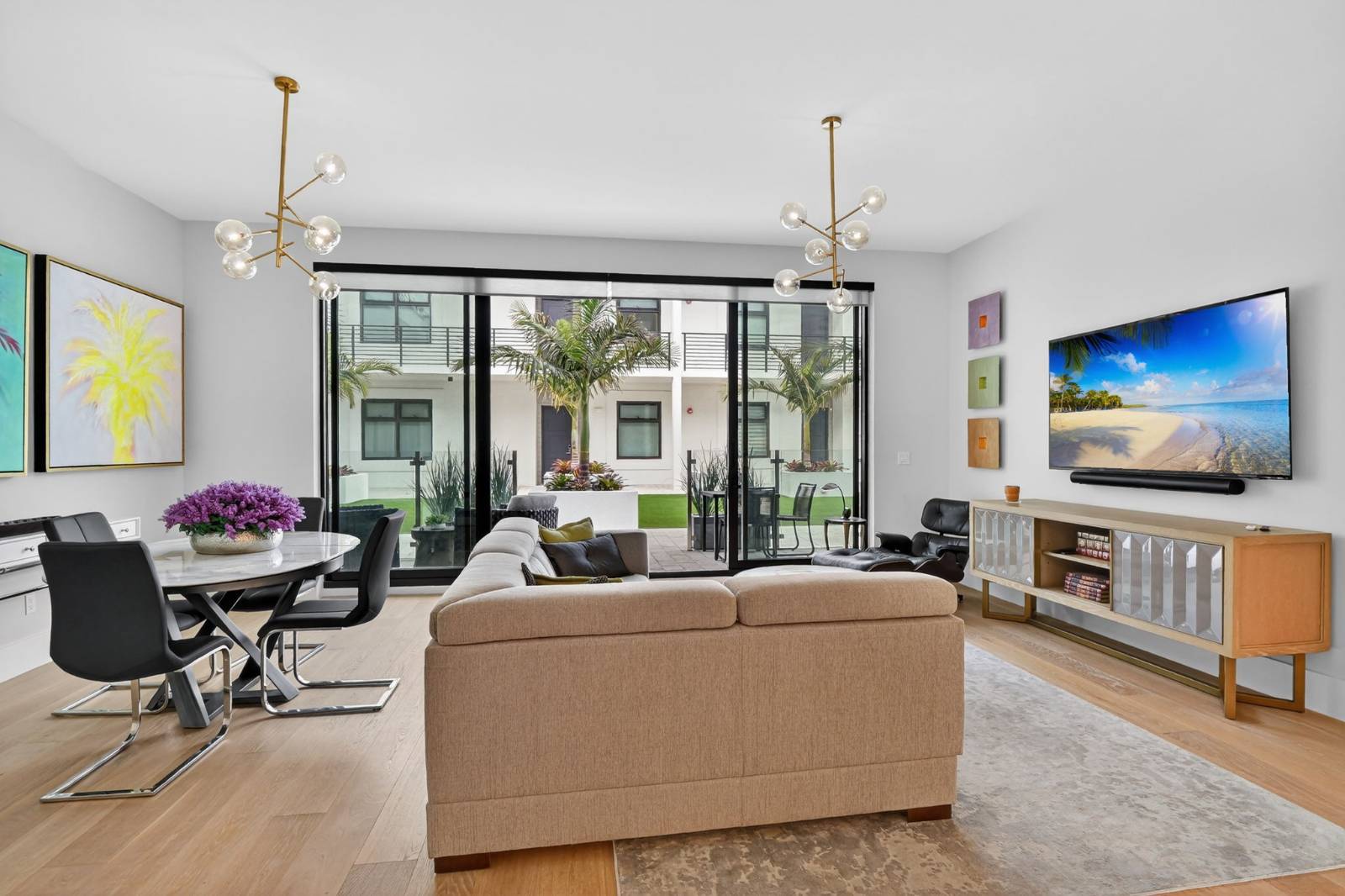 850 Central, #208