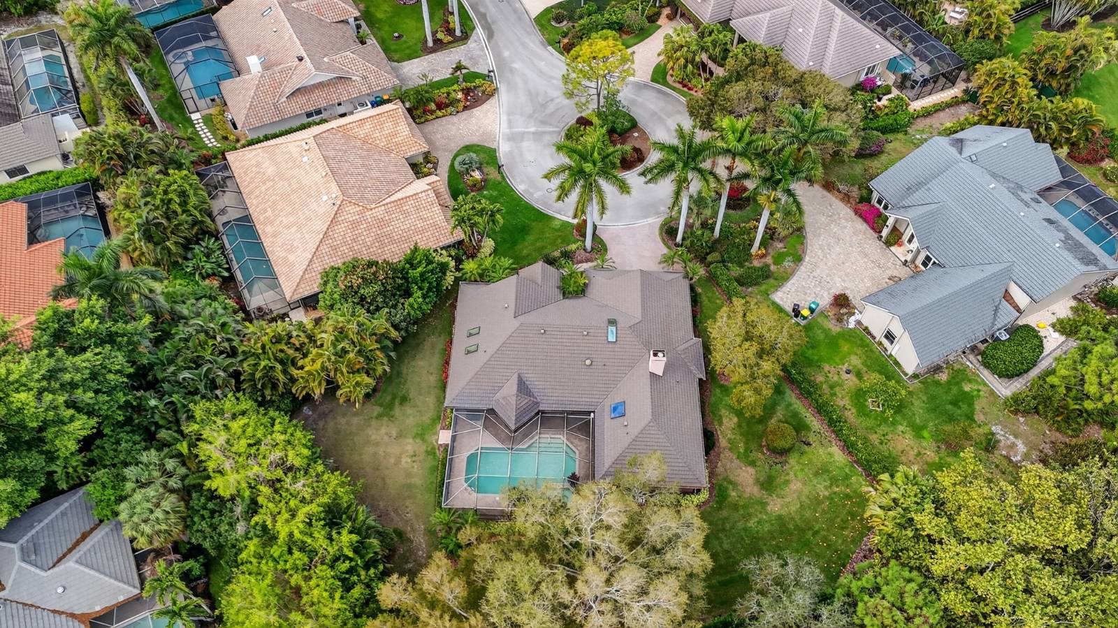812 Pine Creek Ln