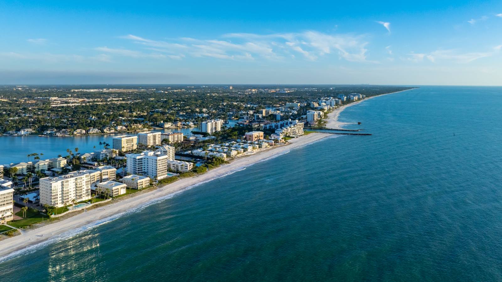 3000 Gulf Shore Blvd N, #106