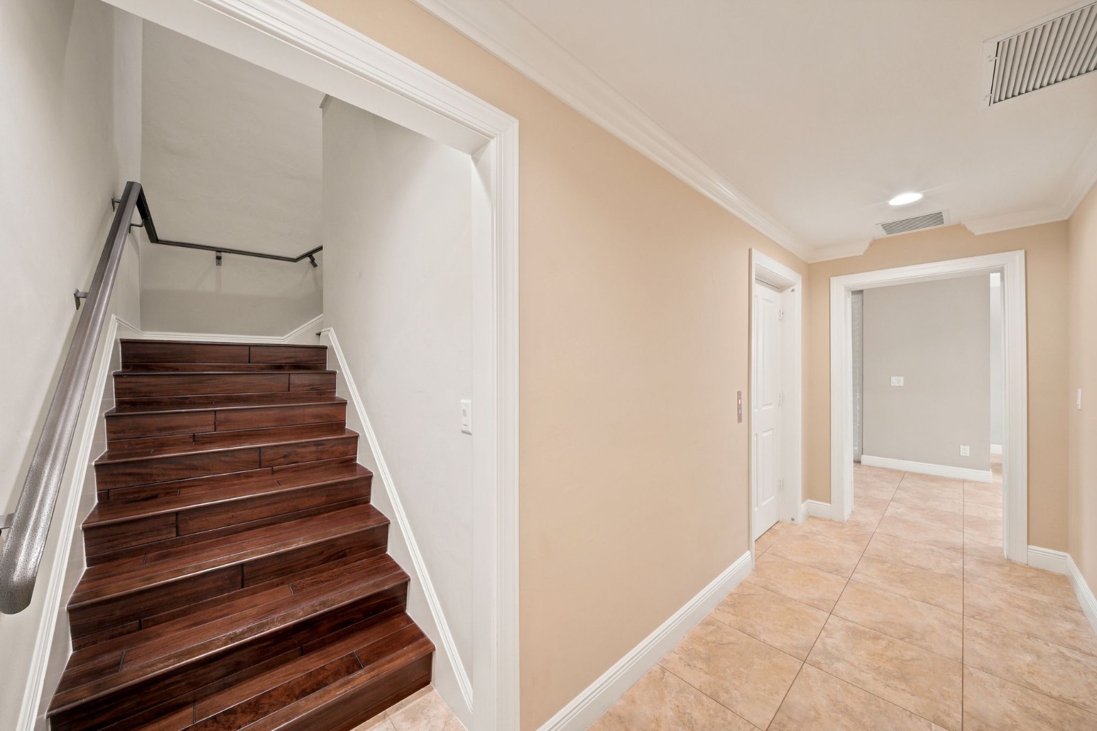106 Eugenia Dr