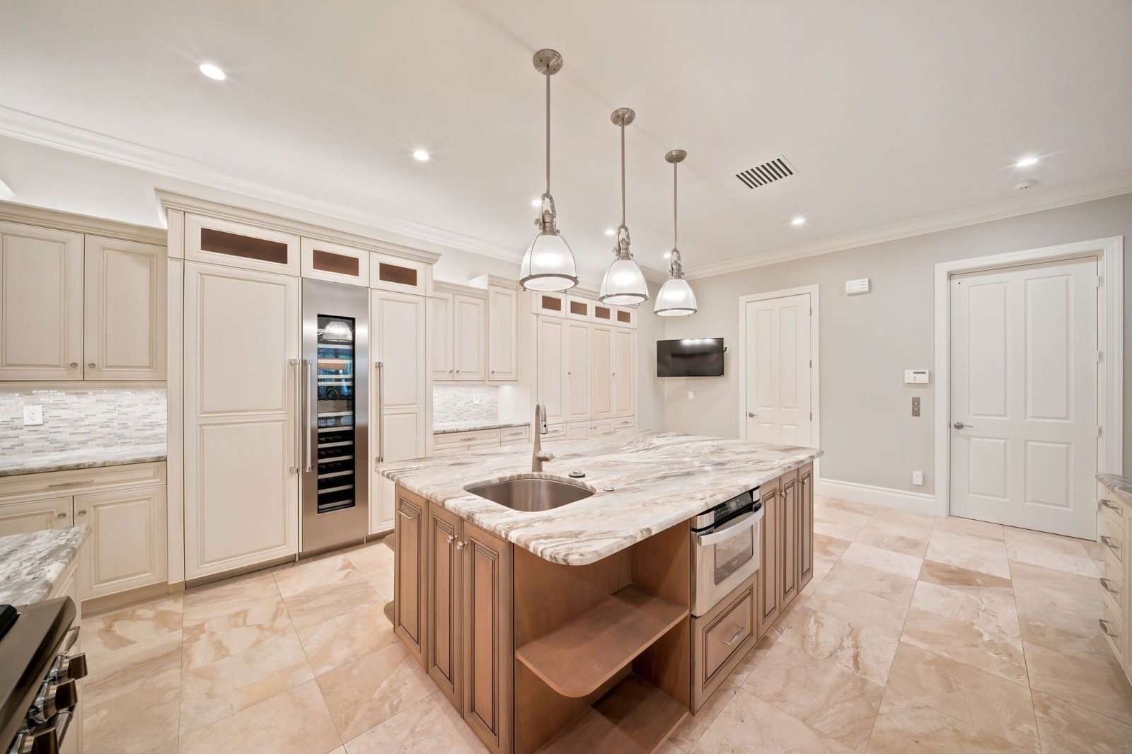 106 Eugenia Dr