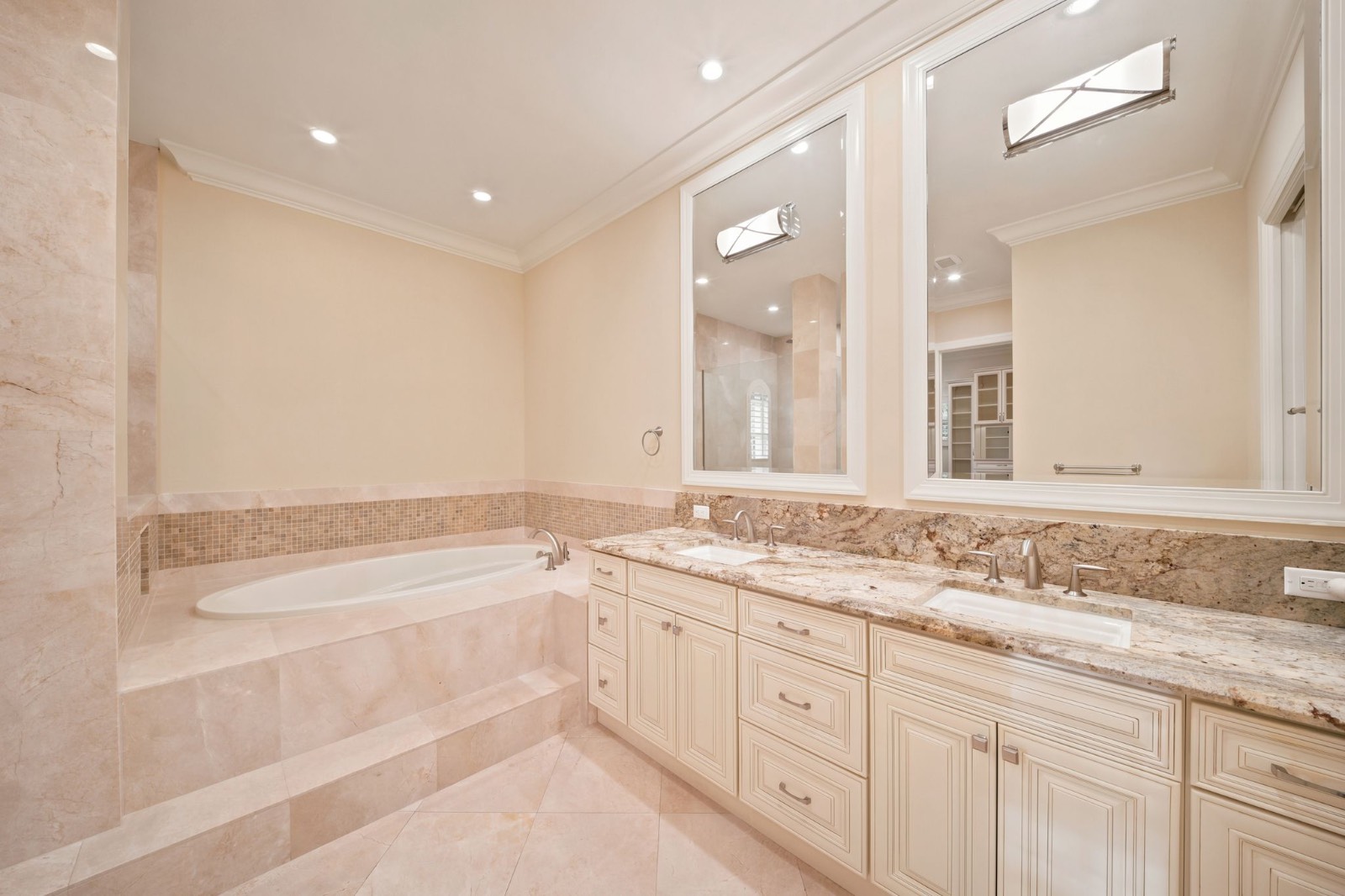 106 Eugenia Dr