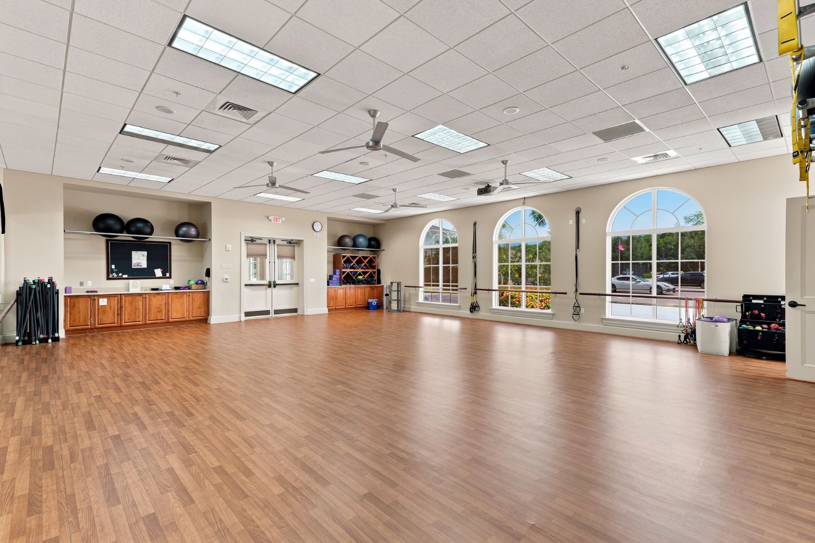 1845 Les Chateaux Blvd, #303