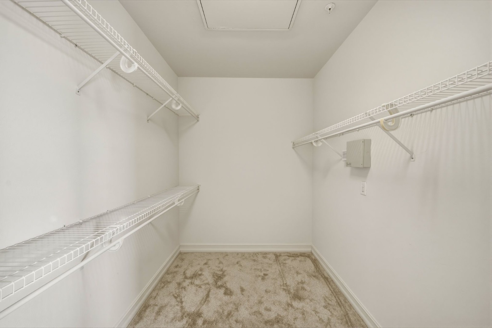 1845 Les Chateaux Blvd, #303