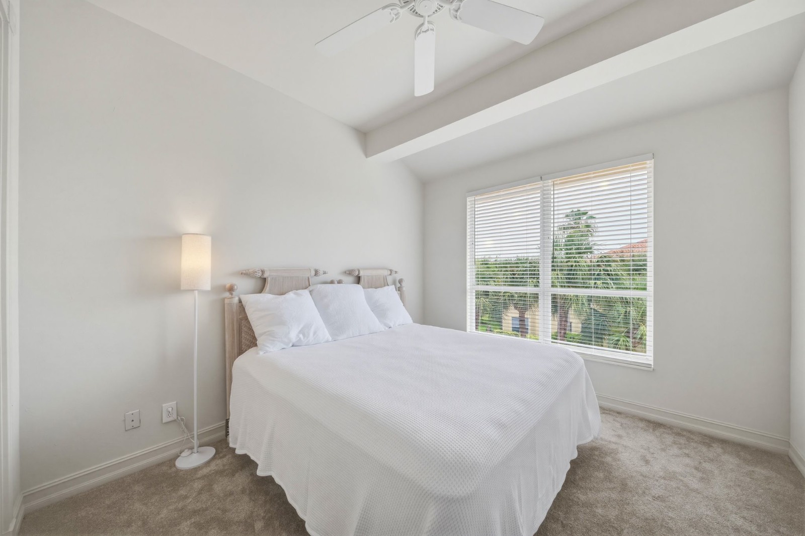 1845 Les Chateaux Blvd, #303
