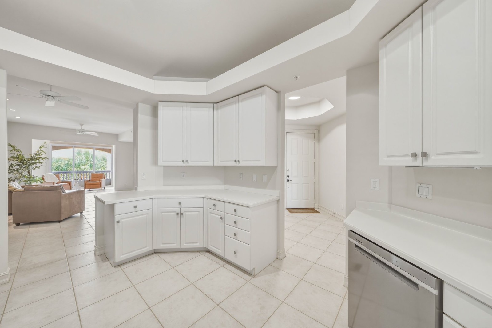 1845 Les Chateaux Blvd, #303