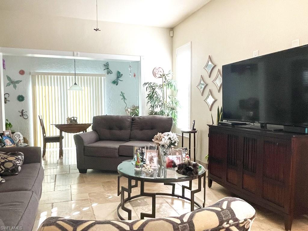 415 Crossfield CIR # 81