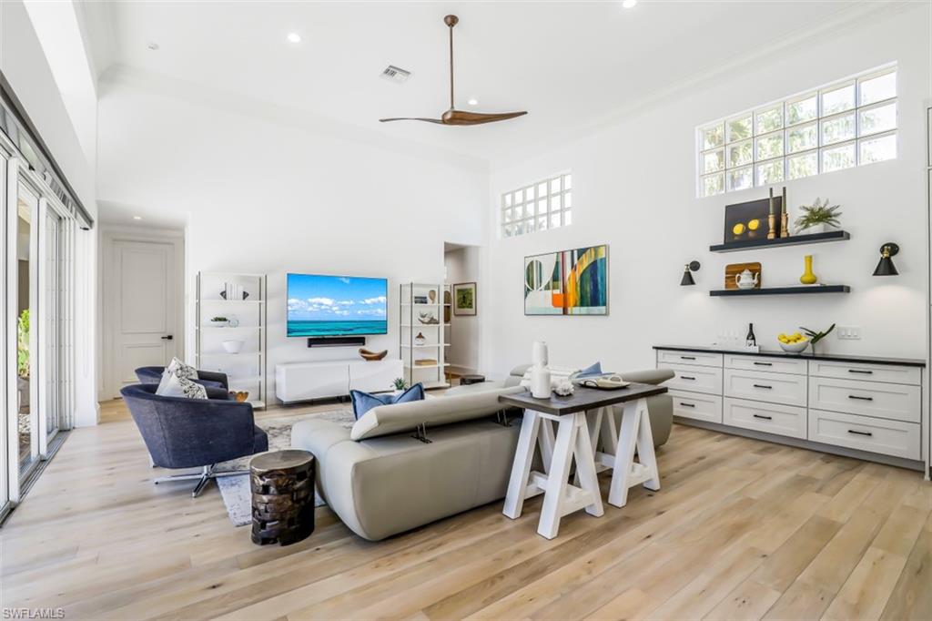 1108 Grand Isle DR