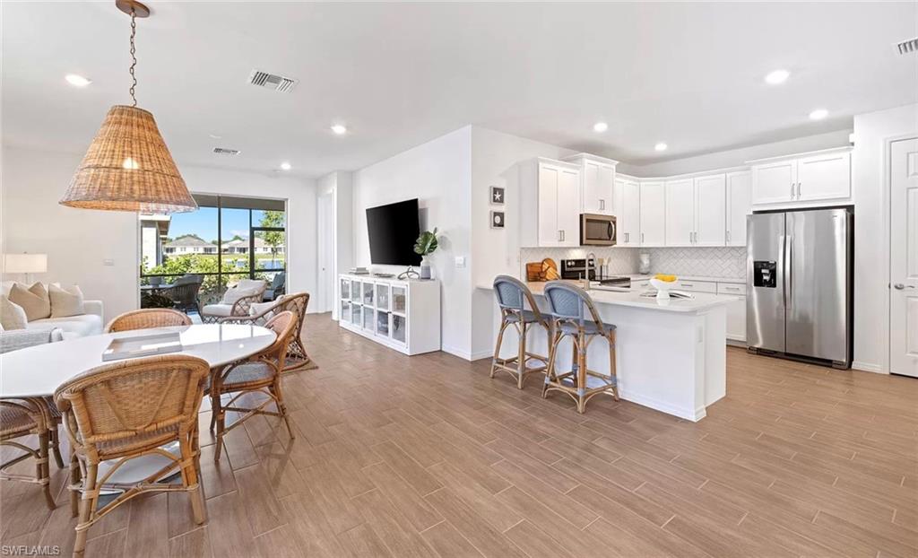 1213 Enbrook LOOP