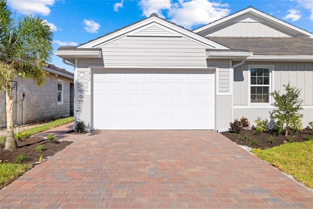 1213 Enbrook LOOP