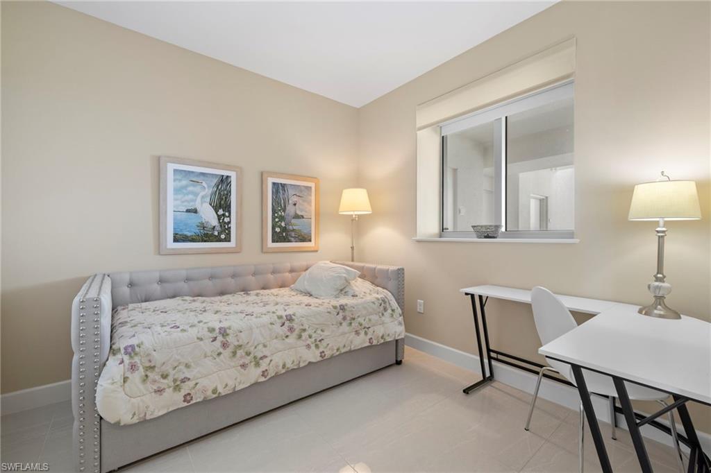 3000 Oasis Grand BLVD # 2706
