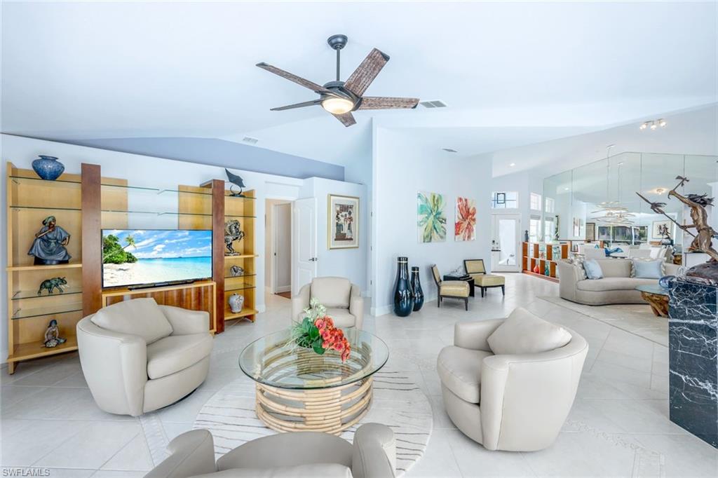 1343 Old Oak LN