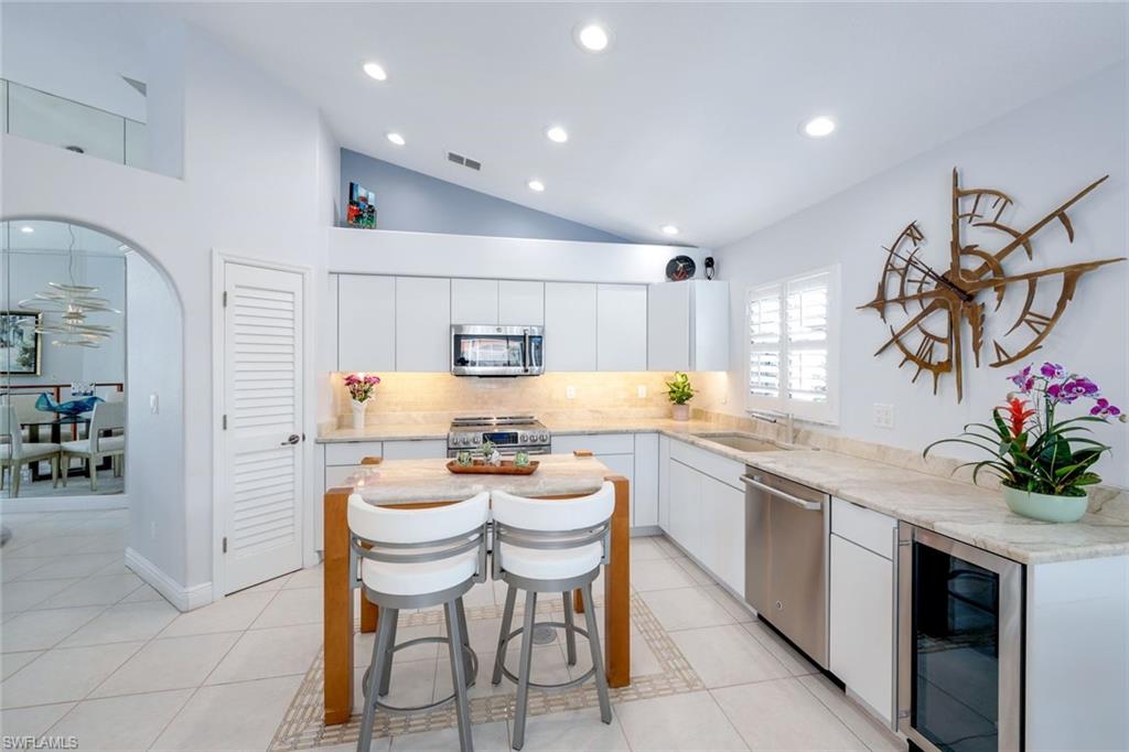 1343 Old Oak LN