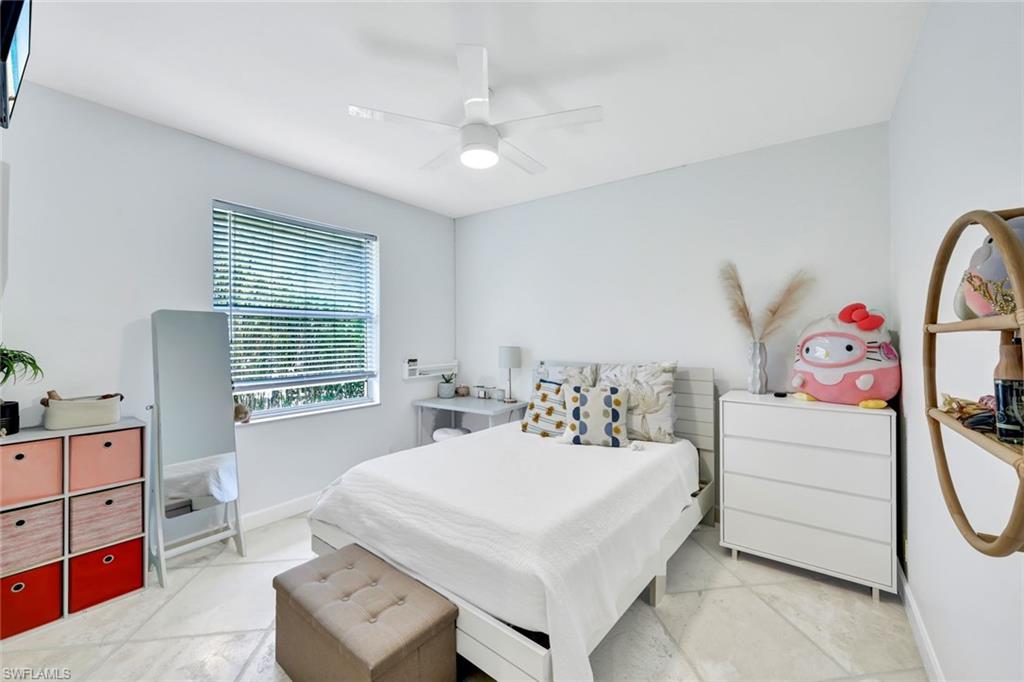 1843 Mission DR