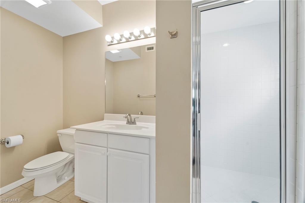 1032 Manor Lake DR # 101 Unit: D-101