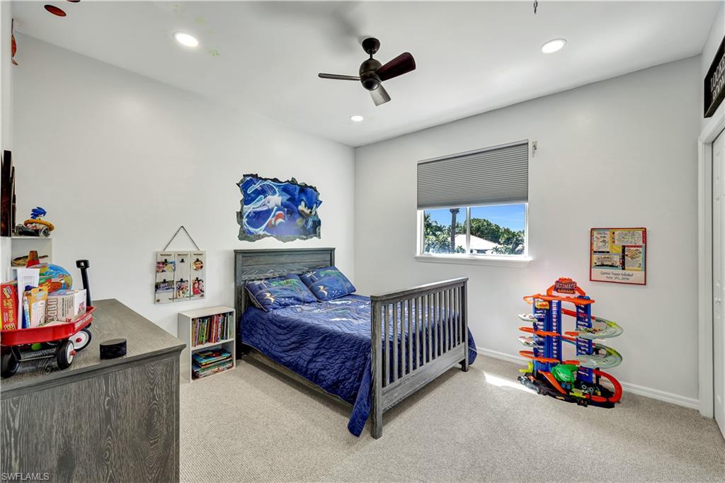 8146 Las Palmas WAY
