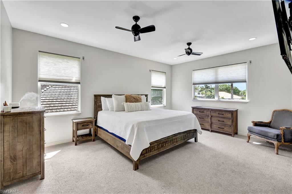 8146 Las Palmas WAY