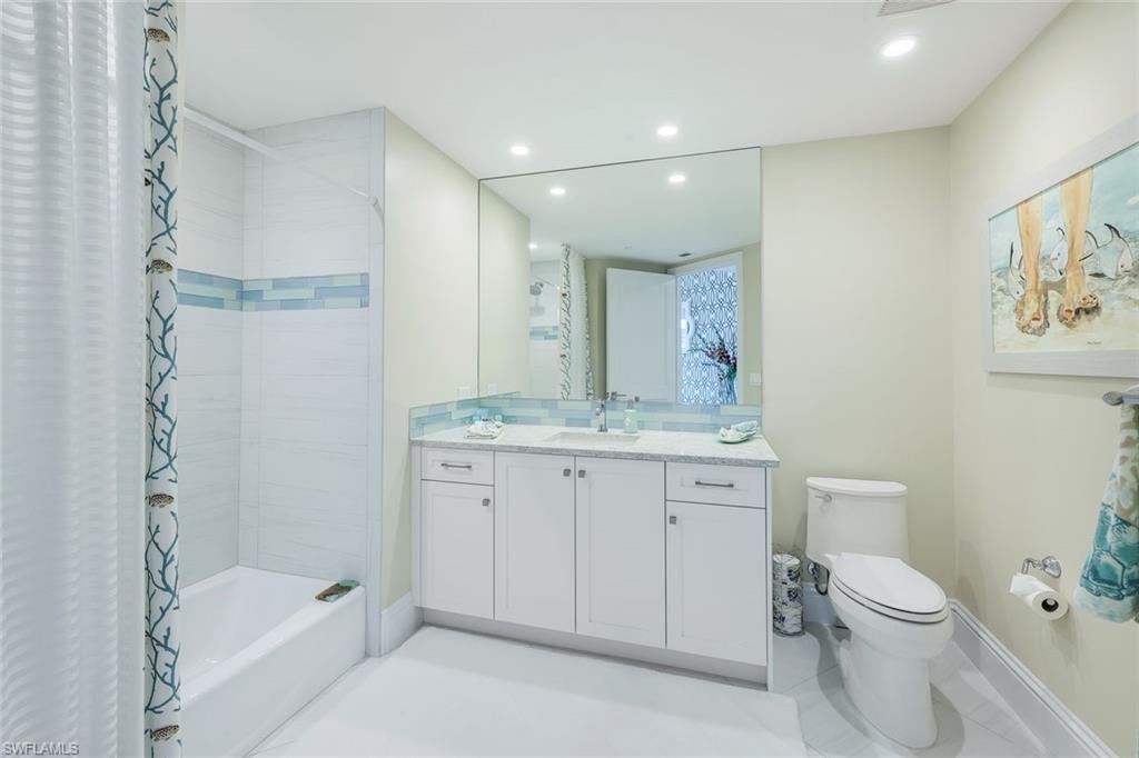 13665 Vanderbilt DR SW # 501