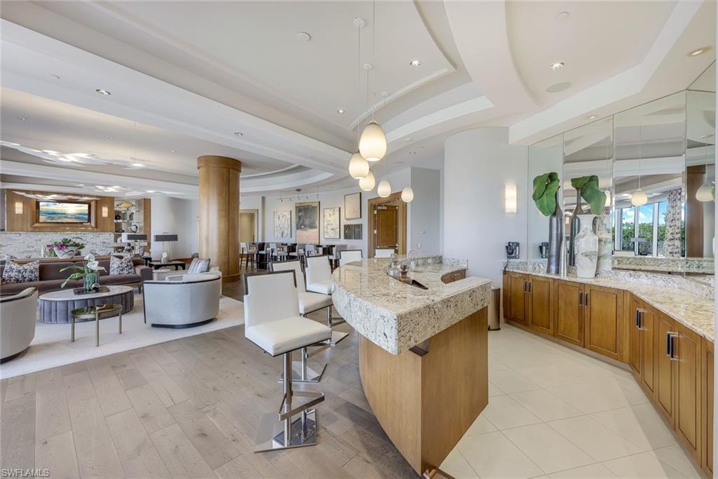 13665 Vanderbilt DR SW # 501