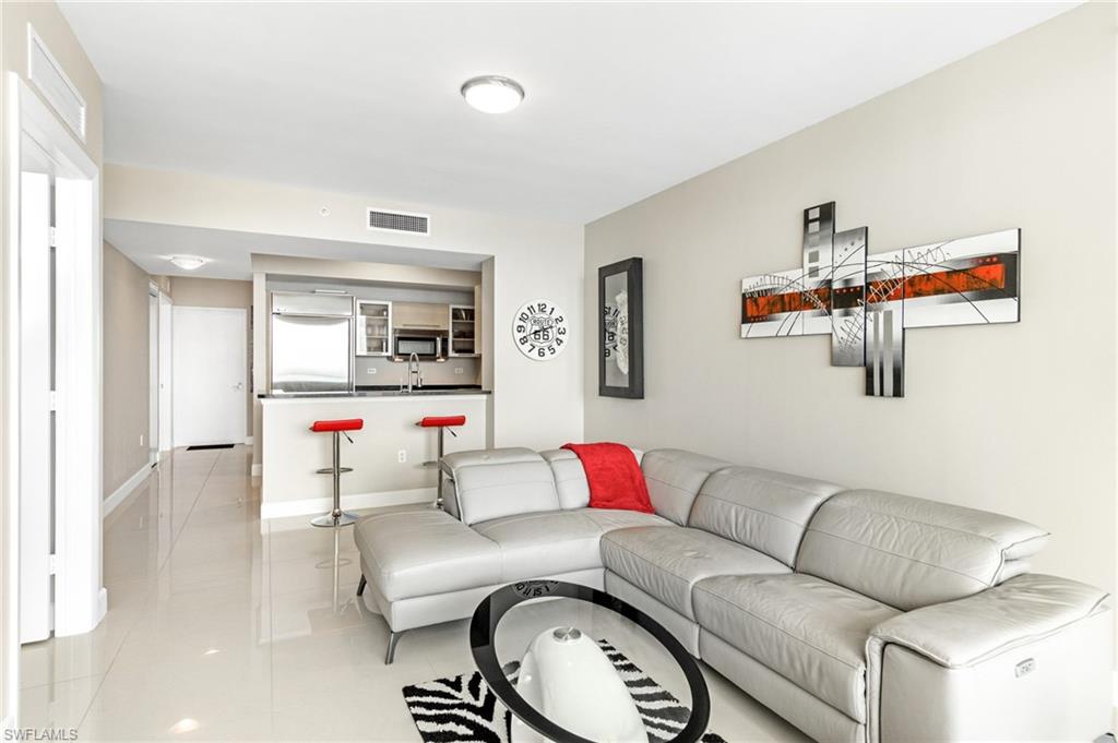 3000 Oasis Grand BLVD # 2606