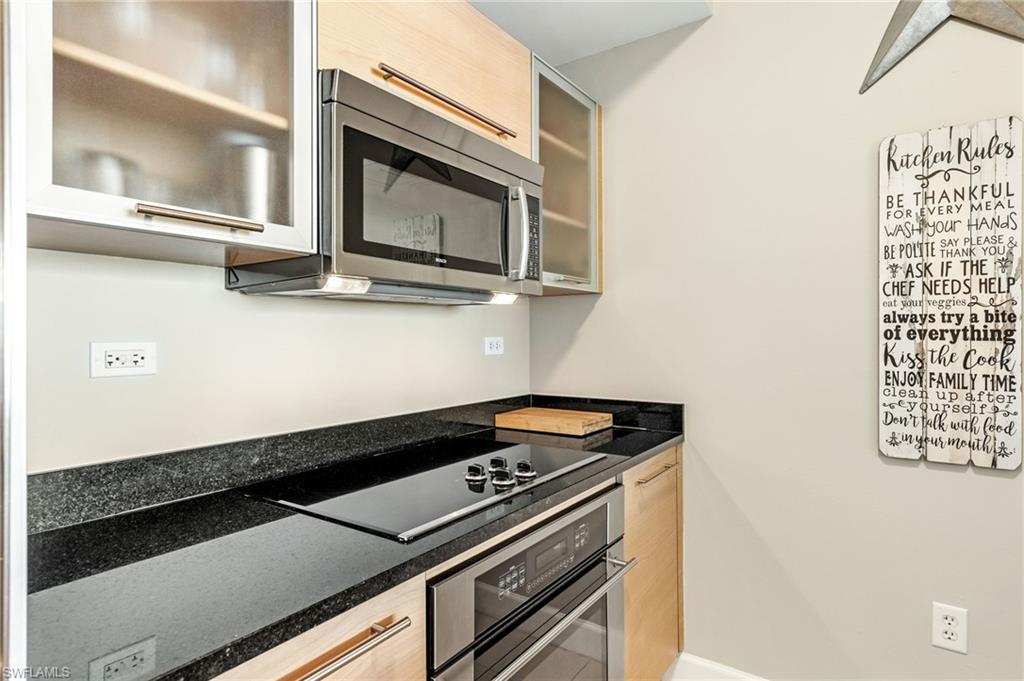 3000 Oasis Grand BLVD # 2606