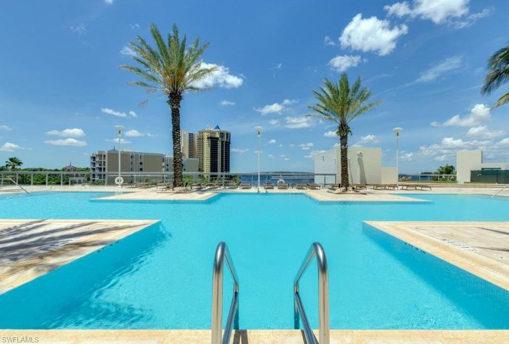 3000 Oasis Grand BLVD # 2606