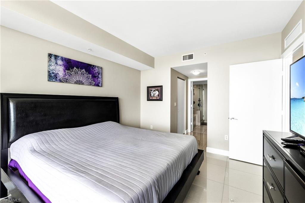 3000 Oasis Grand BLVD # 2606