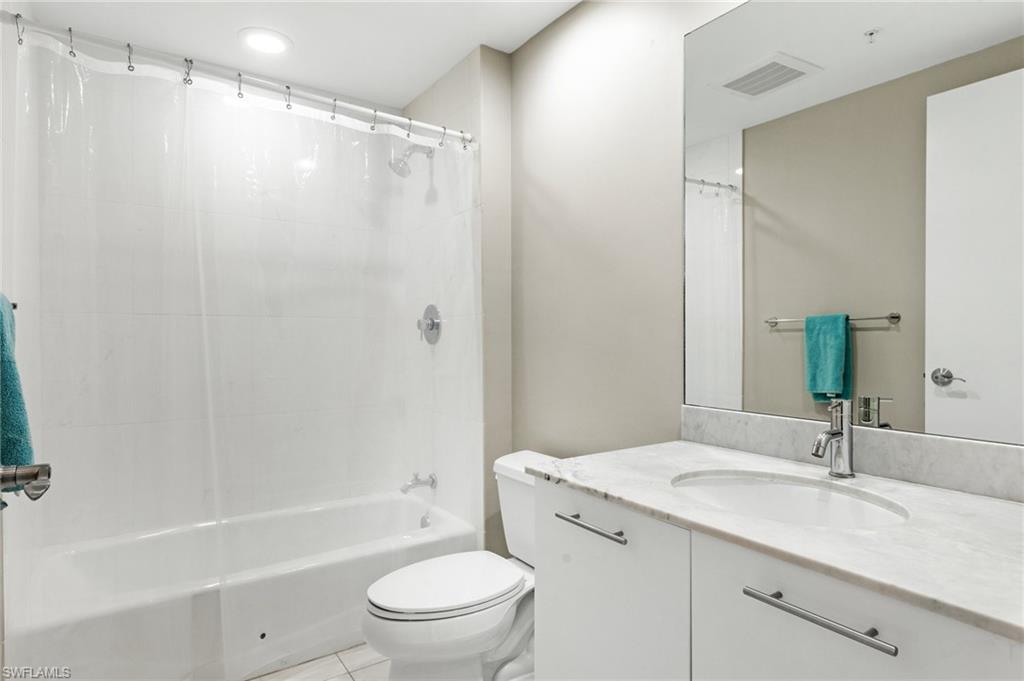 3000 Oasis Grand BLVD # 2606