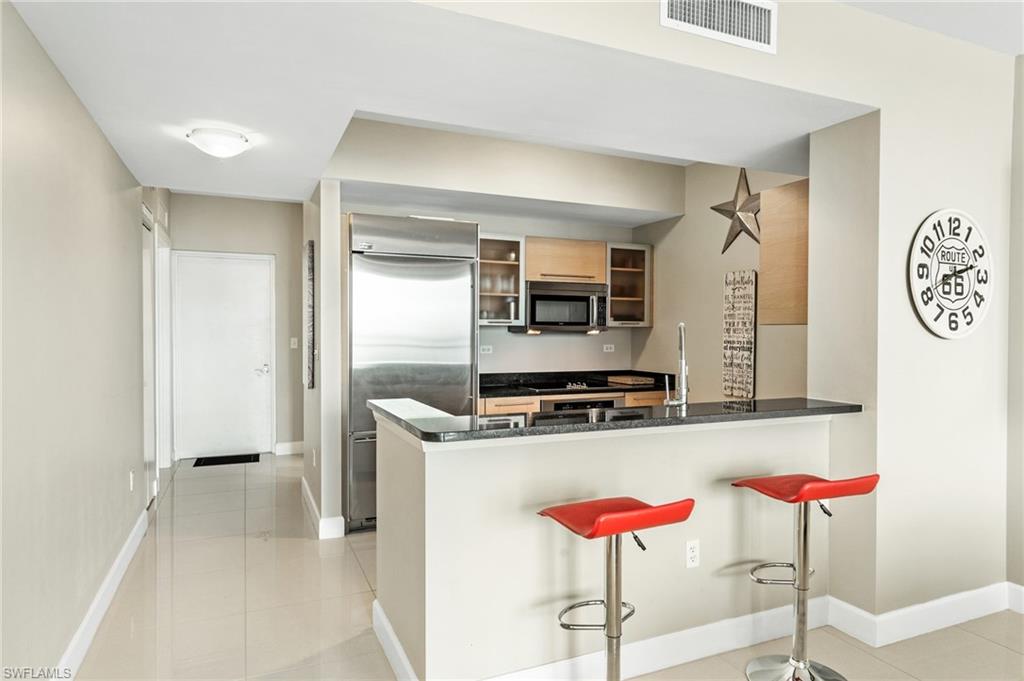 3000 Oasis Grand BLVD # 2606