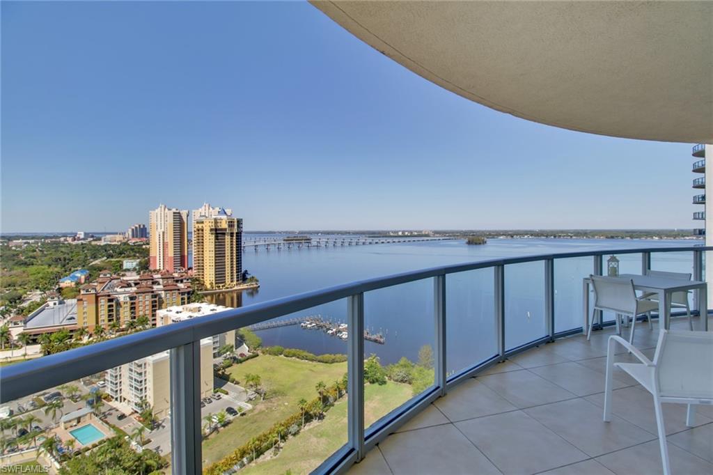3000 Oasis Grand BLVD # 2201