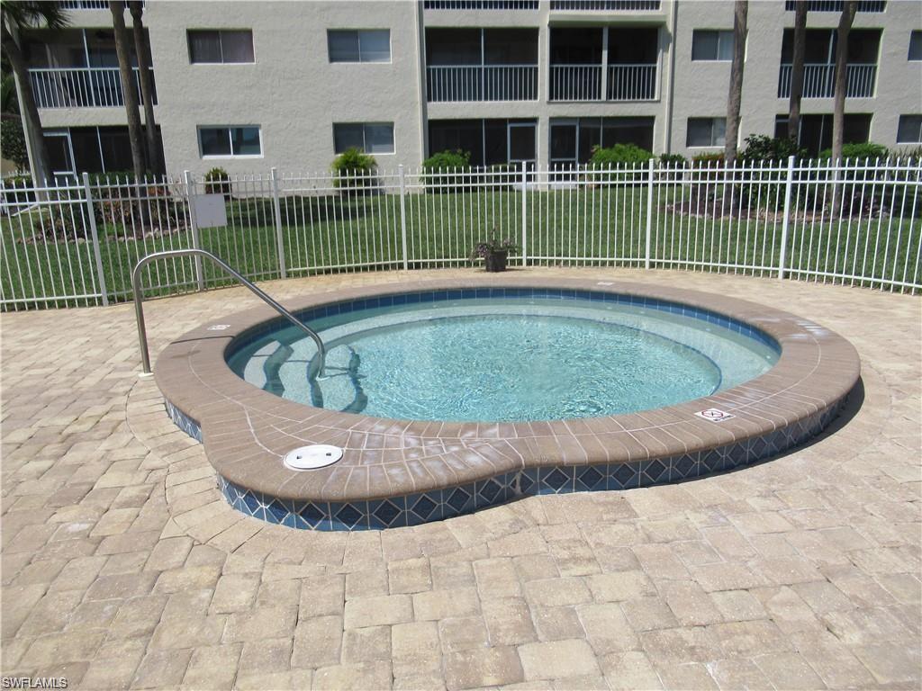 1000 Manatee RD # A105