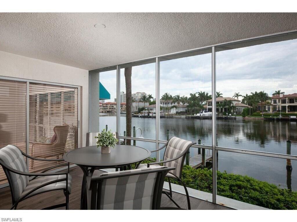 255 Park Shore DR # 312 Unit: 3-312