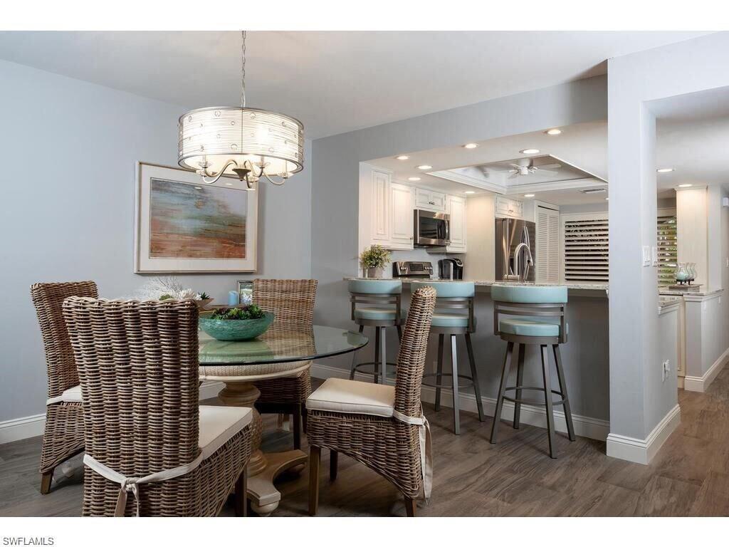 255 Park Shore DR # 312 Unit: 3-312